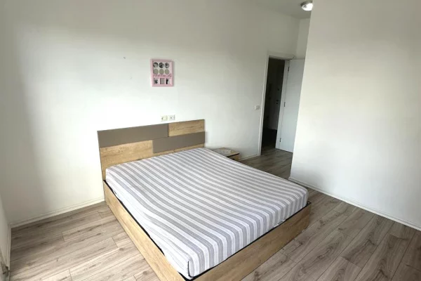 Shtepi me qera Apartament ne Tirane, 2+1, Mobilimi E mobiluar, Pagesa 40,000  Leke.