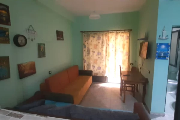 Shtepi ne shitje Apartament ne Durres, 1+1, Mobilimi E mobiluar, Pagesa 60,000  Euro.