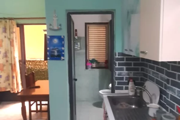 Shtepi ne shitje Apartament ne Durres, 1+1, Mobilimi E mobiluar, Pagesa 60,000  Euro.