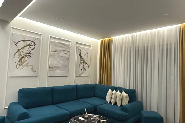 Shtepi ne shitje Apartament ne Tirane, 2+1, Mobilimi E mobiluar, Pagesa 210,000  Euro.