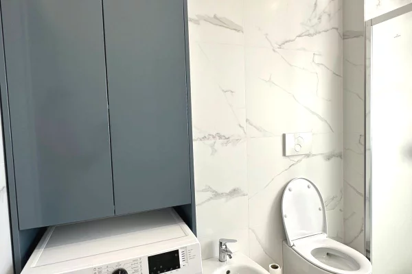 Shtepi ne shitje Apartament ne Tirane, 2+1, Mobilimi E mobiluar, Pagesa 210,000  Euro.