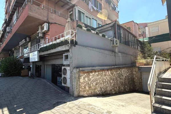 Jepet me qera ambient biznesi tek Kodra e Diellit/55,000 LEKE