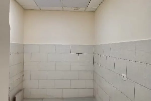 Jepet me qera ambient biznesi ne Kombinat/700 euro