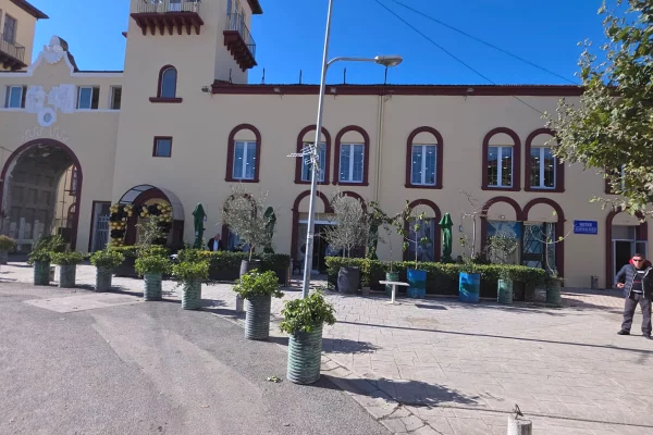 Jepet me qera ambient biznesi ne Kombinat/1000 euro