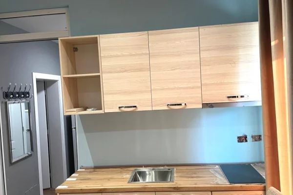 Appartamento in affitto a Tirana 2+1, Arredato