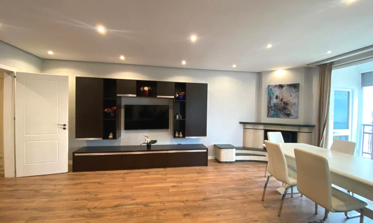 Apartment for rent in Tirana 2+1, Furnished