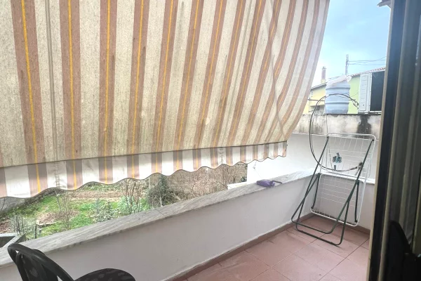 Shtepi me qera Apartament ne Tirane, 1+1, Mobilimi E mobiluar, Pagesa 30,000  Leke.