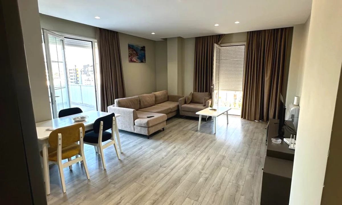 Shtepi me qera Apartament ne Tirane, 2+1, Mobilimi E mobiluar, Pagesa 600  Euro.