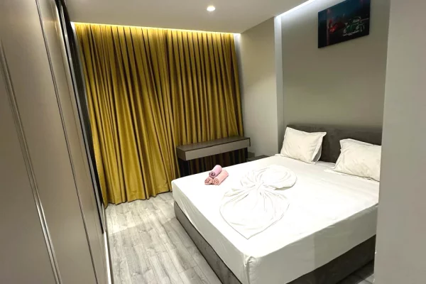 Shtepi me qera Apartament ne Tirane, 2+1, Mobilimi E mobiluar, Pagesa 600  Euro.