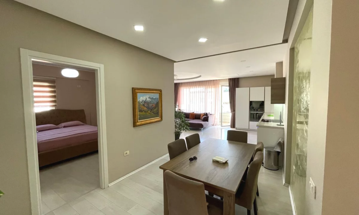 Apartment for rent in Tirana 3+1, Furnished