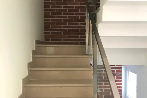 Shtepi ne shitje Vila Luksoze ne Tirane, 6+1, Mobilimi E mobiluar, Pagesa 720,000  Euro.