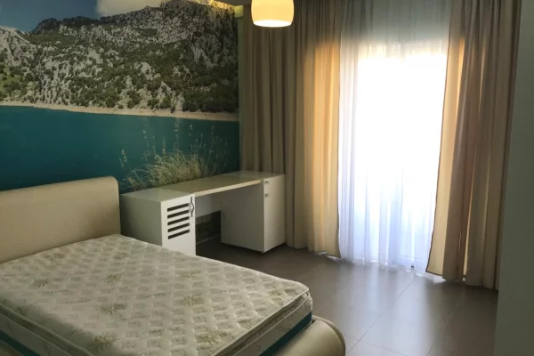 Shtepi ne shitje Vila Luksoze ne Tirane, 6+1, Mobilimi E mobiluar, Pagesa 720,000  Euro.