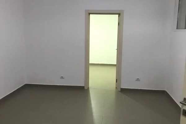 Shtepi ne shitje Vila Luksoze ne Tirane, 6+1, Mobilimi E mobiluar, Pagesa 720,000  Euro.