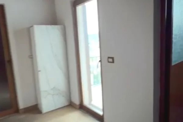 Casa in affitto 4+1 a Tirana - 400 Euro