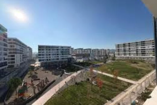 Shitet apartament 1+1 tek Univers City/65,000 euro