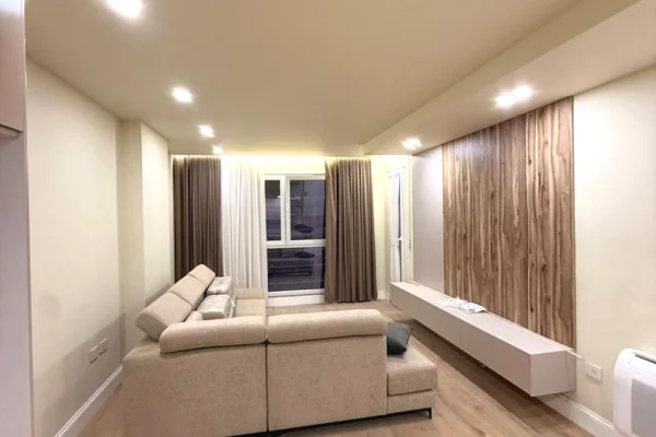 Shtepi ne shitje Apartament ne Tirane, 2+1, Mobilimi E mobiluar, Pagesa 160,640  Euro.