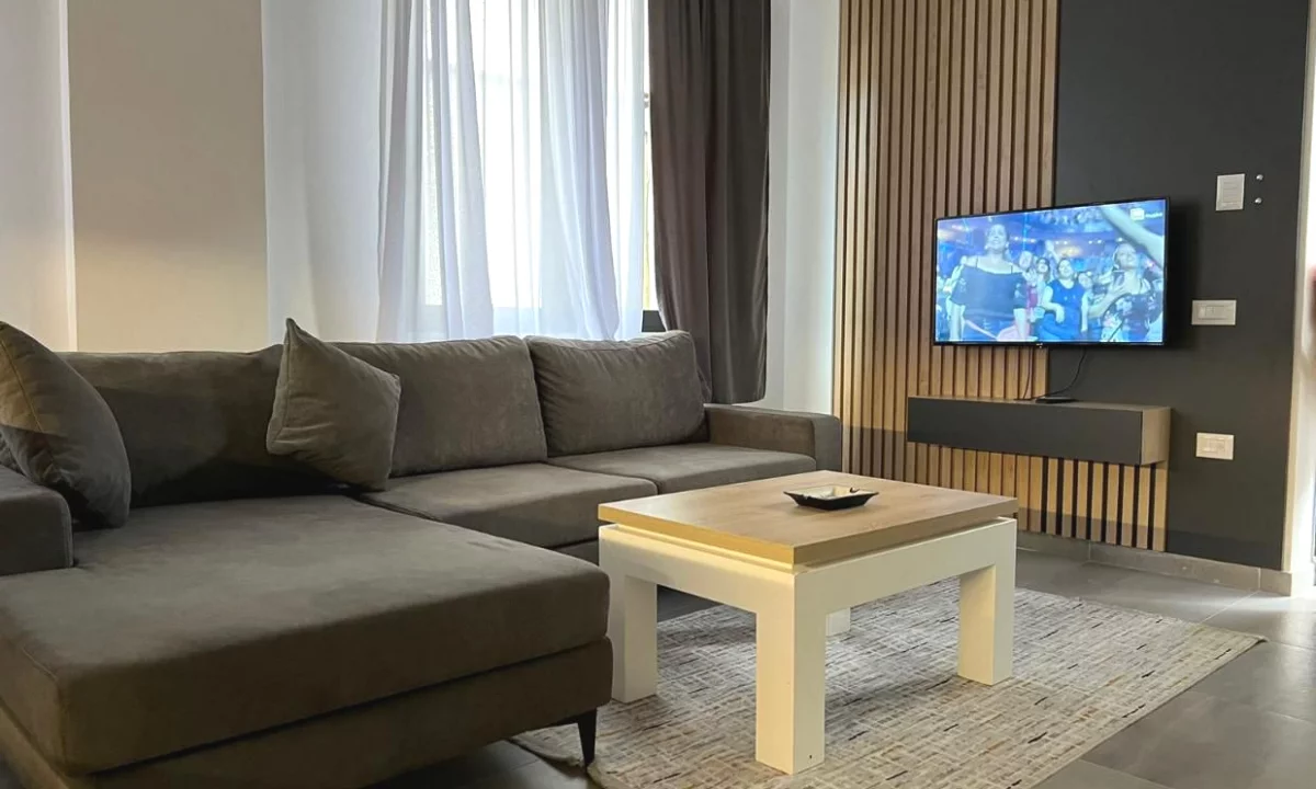 Casa privata/Indipendente in affitto a Tirana 1+1, Arredato