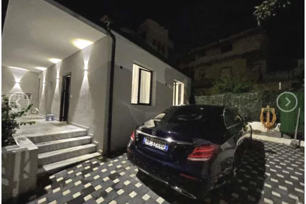 Casa privata/Indipendente in affitto a Tirana 1+1, Arredato