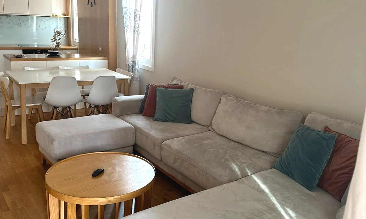 Appartamento in affitto a Tirana 3+1, Arredato