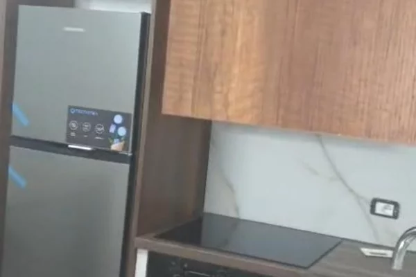 Appartamento in affitto a Tirana 2+1, Arredato