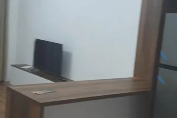 Appartamento in affitto a Tirana 2+1, Arredato