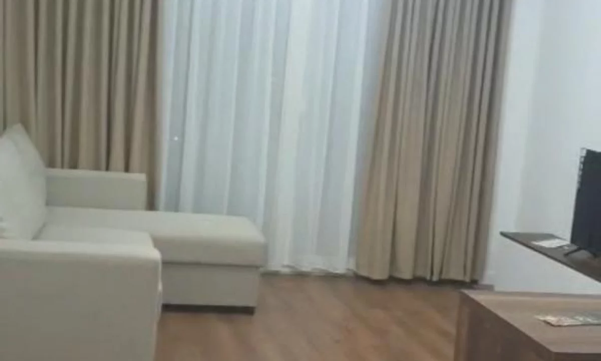 Appartamento in affitto a Tirana 2+1, Arredato