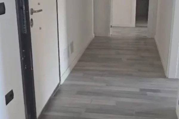 Appartamento in affitto a Tirana 2+1, Vuoto