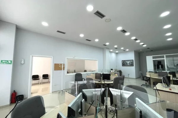 Jepet me qera Call center tek lagja Ali Demi/1000 EURO