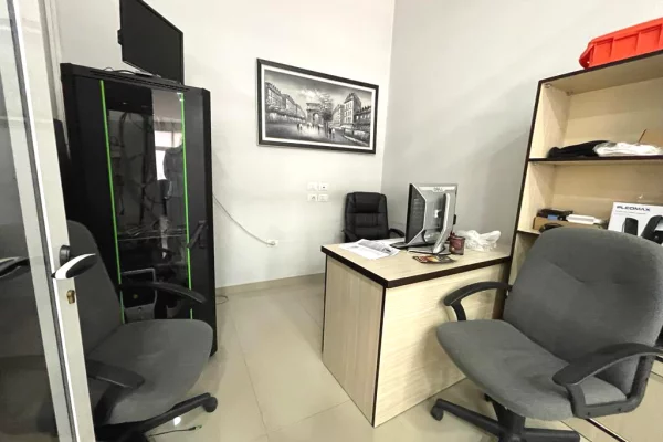 Jepet me qera Call center tek lagja Ali Demi/1000 EURO