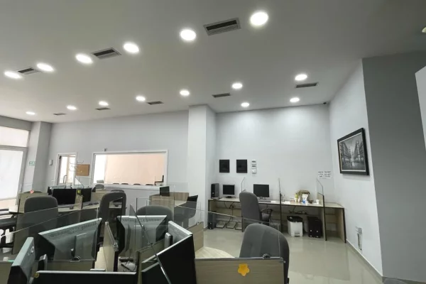 Jepet me qera Call center tek lagja Ali Demi/1000 EURO