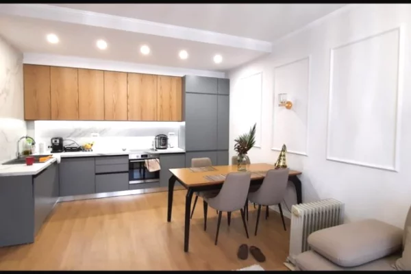 Shtepi ne shitje 2+1 ne Tirane - 213,000 Euro