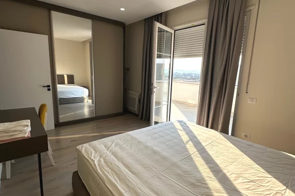 Appartamento in affitto a Tirana 1+1, Arredato