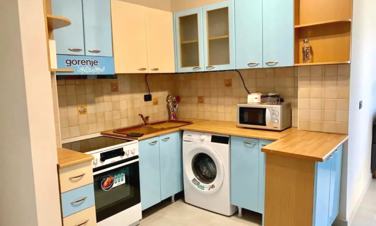 Shtepi ne shitje Apartament ne Durres, 1+1, Mobilimi E mobiluar, Pagesa 150,000  Euro.