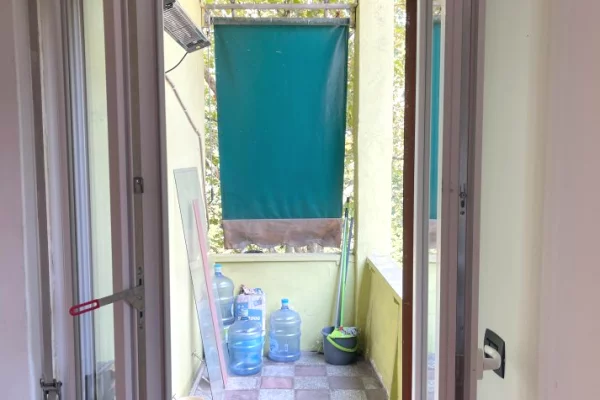 Ambient biznesi me qera 3+1 ne Tirane - 800 Euro