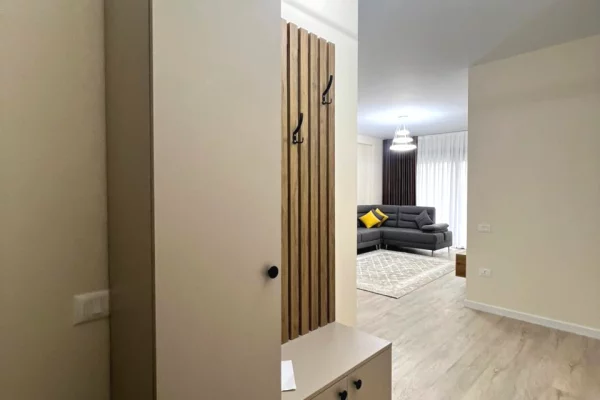 Shtepi me qera Apartament ne Tirane, 2+1, Mobilimi E mobiluar, Pagesa 120,000  Leke.