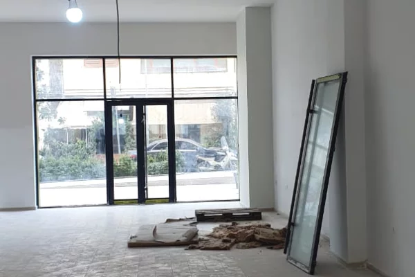 Jepet ambient me qera tek Relux Rezidence