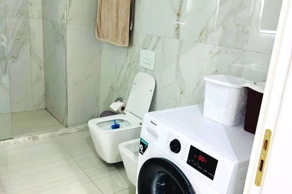 Appartamento in affitto a Tirana 2+1, Arredato