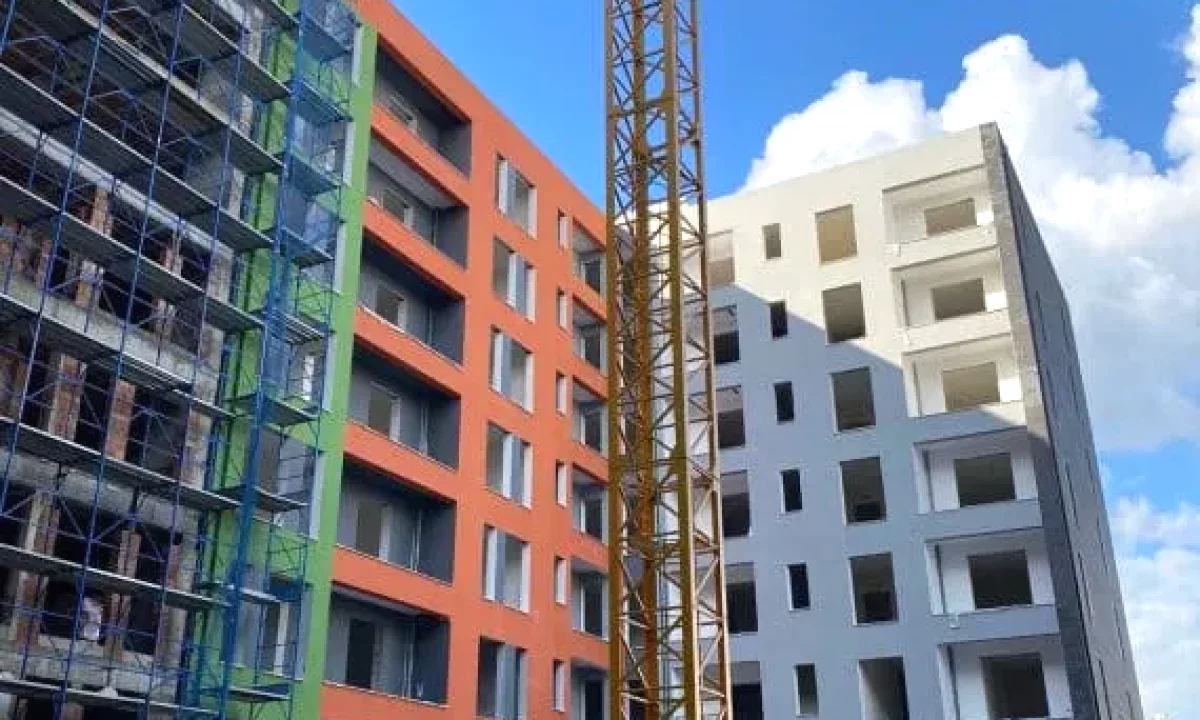 Shtepi ne shitje Apartament ne Tirane, 1+1, Mobilimi Bosh, pa mobiluar, Pagesa 78,639  Euro.