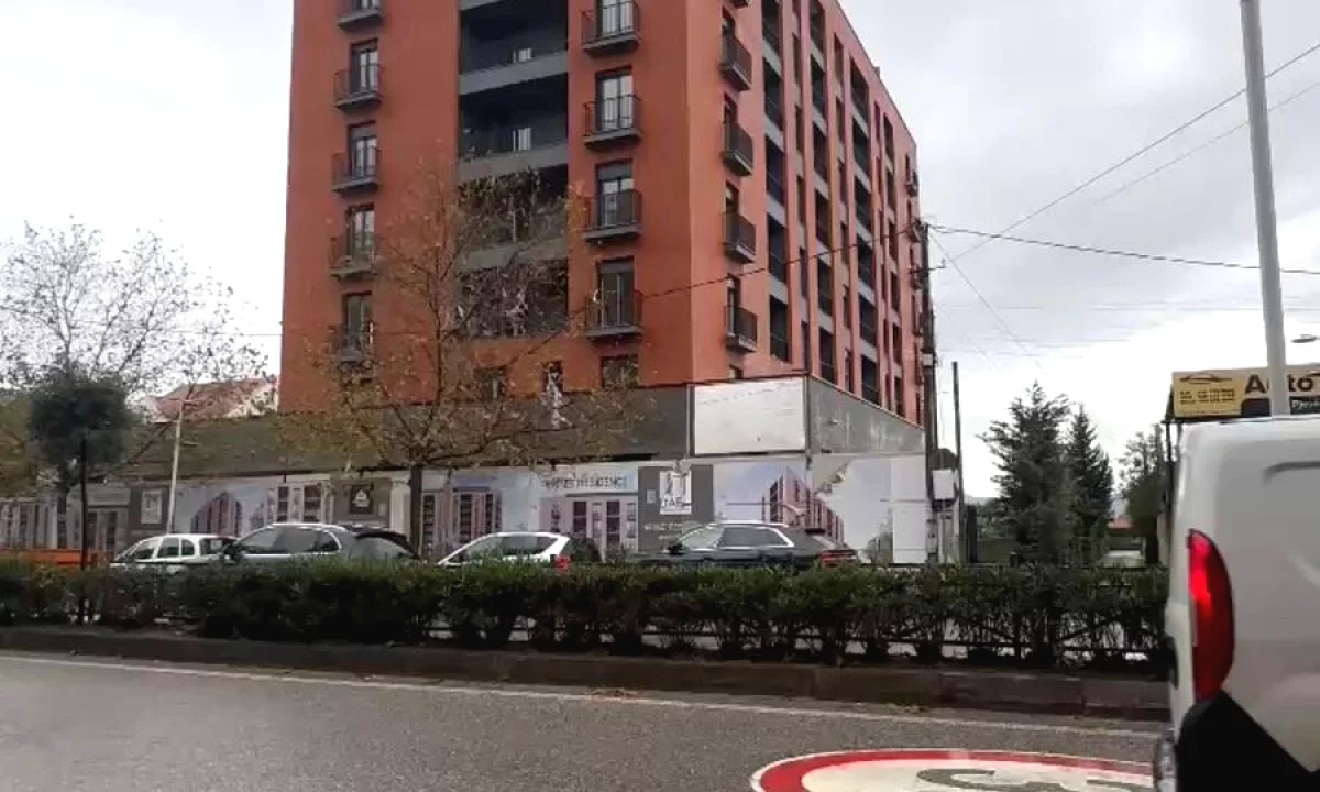 Shitet ambient biznesi ne Kamez