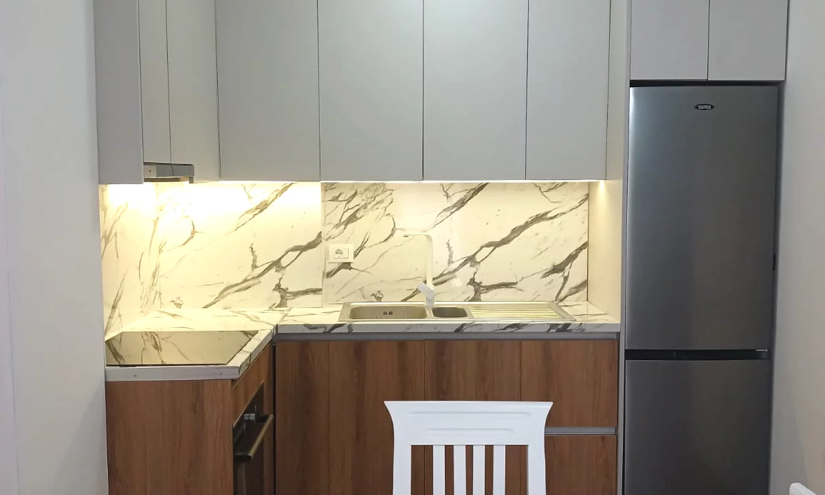 Appartamento in affitto a Tirana 1+1, Arredato