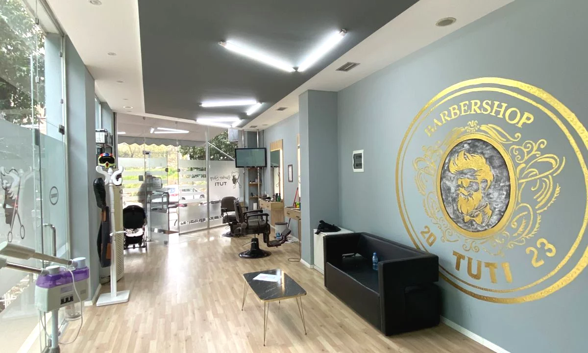 Jepet ambient me qera tek Komuna Parisit/1500Euro