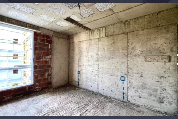 Apartment for sale in Tirana 1+1, Emty