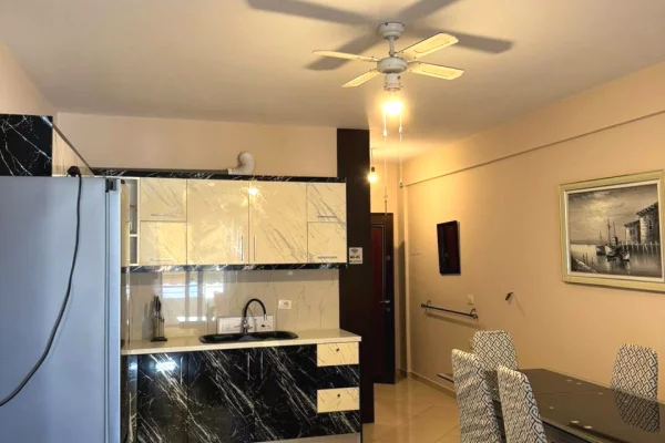 Shtepi ne shitje Apartament ne Sarande, 2+1, Mobilimi E mobiluar, Pagesa 180,000  Euro.