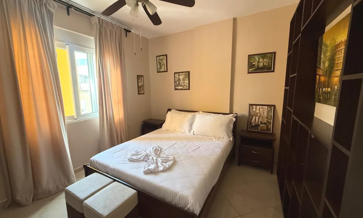 Shtepi ne shitje Apartament ne Sarande, 2+1, Mobilimi E mobiluar, Pagesa 180,000  Euro.