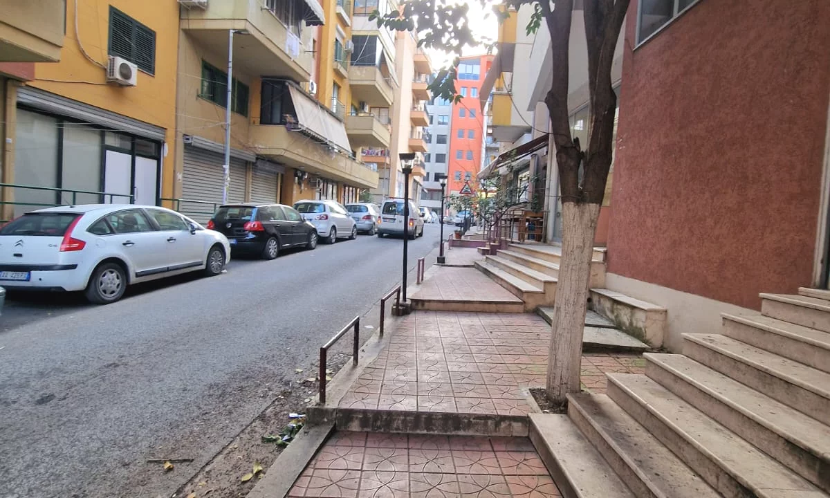 Shitet njesi biznesi tek Kodra e Diellit