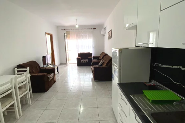 Shtepi me qera Apartament ne Tirane, 1+1, Mobilimi E mobiluar, Pagesa 35,000  Leke.