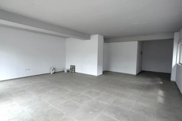 Jepet me qera ambient tek Rezidenca Mangalem 21