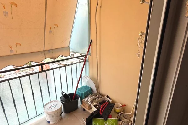 Shtepi ne shitje Apartament ne Tirane, 2+1, Mobilimi E mobiluar, Pagesa 195,000  Euro.