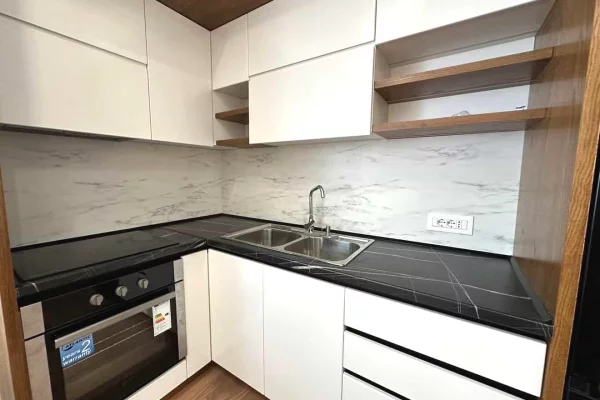 Shtepi me qera Apartament ne Tirane, 1+1, Mobilimi E mobiluar, Pagesa 60,000  Leke.