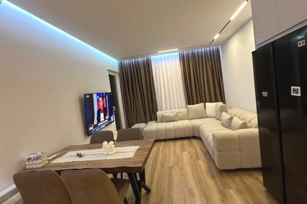 Shtepi ne shitje 2+1 ne Tirane - 145,000 Euro